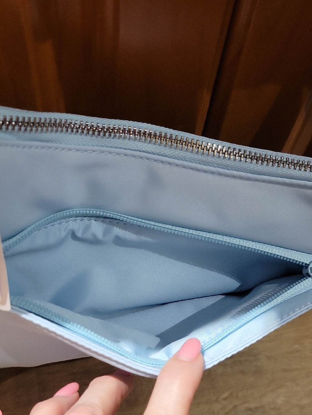 NWT: lululemon City Essentials Small Shoulder Bag - Picture 4 of 16